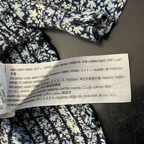 Abercrombie & Fitch blouse - Picture 8 of 8